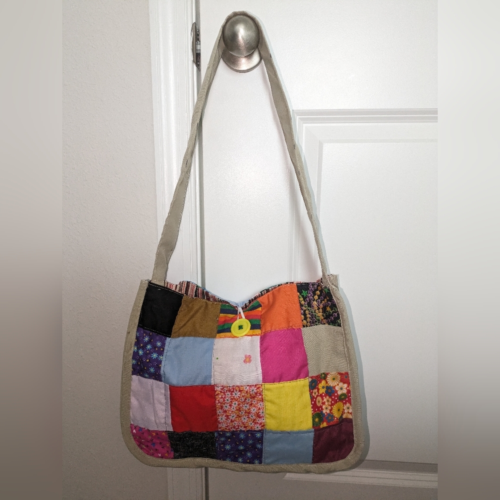 VINTAGE - BOHEMIAN HANDMADE SHOULDER BAG
